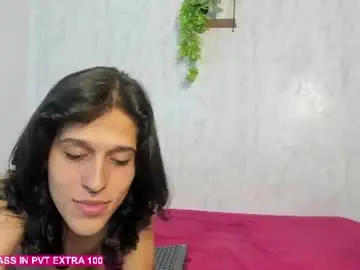 Chaturbate Free Porn Cam of dady_show69