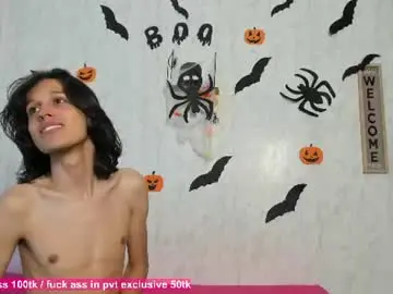 Chaturbate Sex Chat of dady_show69