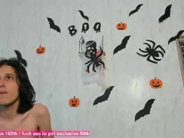 Chaturbate Live Sex Cam of dady_show69