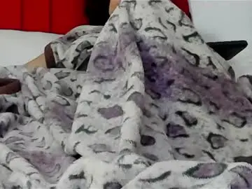 Chaturbate Best live sex cam show of illegalbeauty87