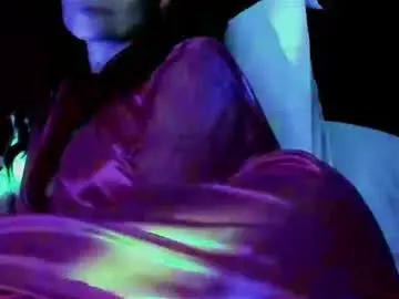 Chaturbate Live Porn of illegalbeauty87