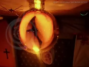 Chaturbate Best Webcam of madame_lucifer