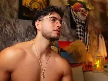 Chaturbate Watch Live Sex Cams of noha_miler