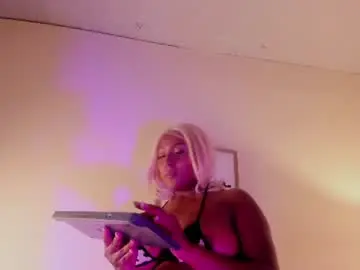 Chaturbate Live Porn of emma_dancer