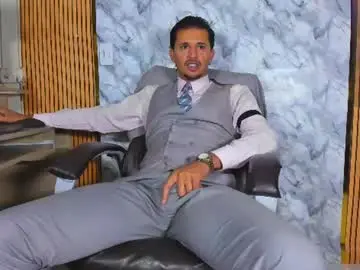 Chaturbate Live Sex of hiddenoffice
