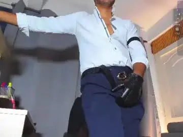 Chaturbate Free Porn Cam of hiddenoffice