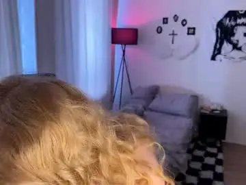 Chaturbate Free Porn Cam of evetease