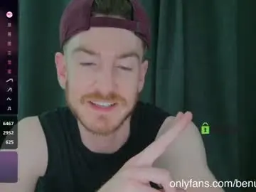 Chaturbate Free Porn Cam of heyhotty1