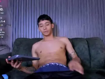 Chaturbate Live Porn of aaronnewmann