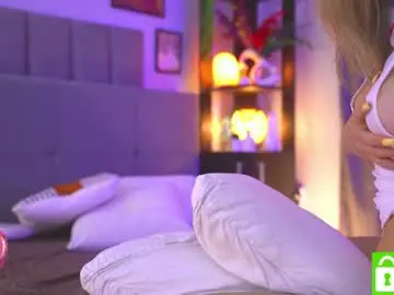 Chaturbate Live Sex Cam of telladreamer_
