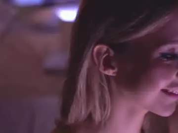 Chaturbate Live Porn of telladreamer_
