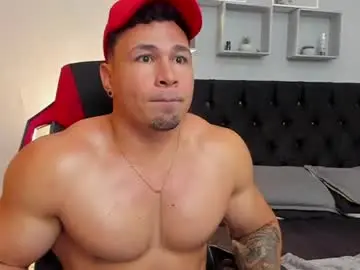 Chaturbate Best live sex cam show of tyler_hank1
