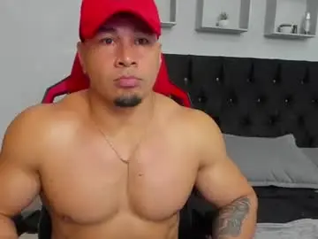 Chaturbate Live Sex Cam of tyler_hank1