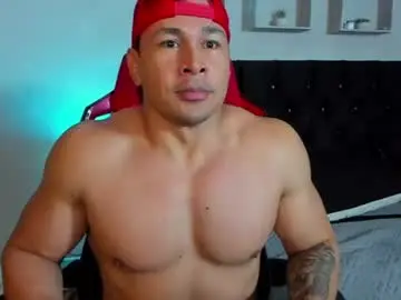 Chaturbate Live Sex Cam of tyler_hank1