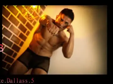 Chaturbate Live Sex Cam of damian_torner
