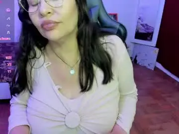 Chaturbate Adult Webcam of esmeralda_milf1