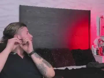 Chaturbate Live Porn of inkedsinners_
