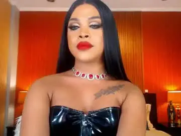 Chaturbate Watch Live Sex Cams of urmajestytyra