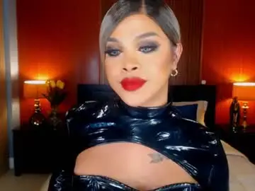 Chaturbate Live Sex of urmajestytyra