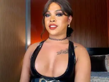 Chaturbate Live Porn of urmajestytyra