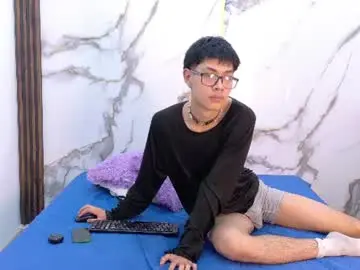 Chaturbate Best live sex cam show of andrew16_re
