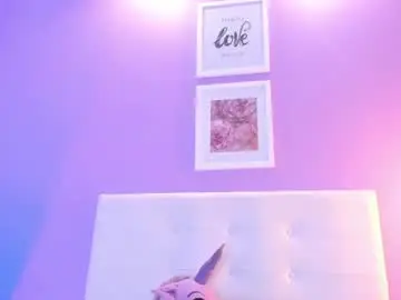 Chaturbate Watch Live Sex Cams of charlotte1117