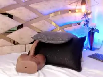Chaturbate Free Live Porn of miia_velvet