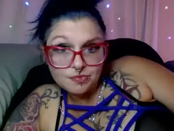 Chaturbate Nude Webcam of moonpulseraven
