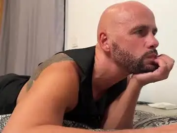Chaturbate Live Sex Cam of tim_beard
