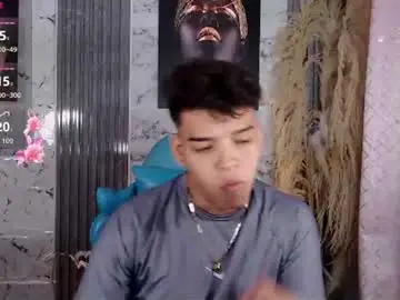 Chaturbate Free Live Porn of _blake_boy