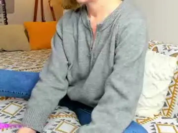Chaturbate Free Porn Cam of cuteemouse