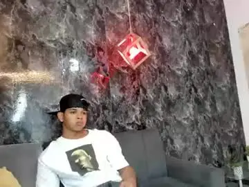 Chaturbate Live Porn of nova_mitchell