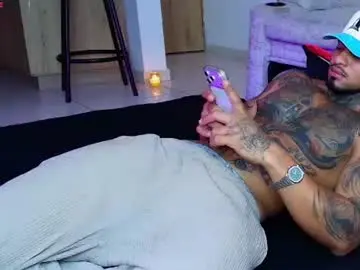 Chaturbate Live Sex of zain_diesel7