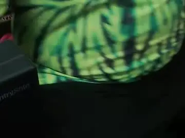 Chaturbate Live Sex Cam of chubby_cash_master