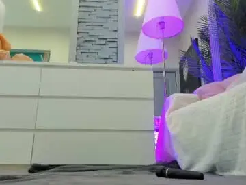 Chaturbate Private Sex Chat of reina_cummings