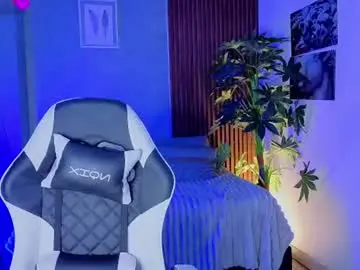 Chaturbate Watch Live Sex Cams of zoee_kiss_