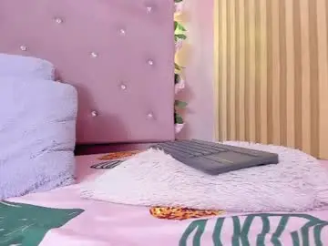 Chaturbate Live Sex Cam of lovely__kiss__