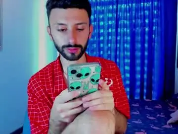 Chaturbate Live Porn of santi_mateo