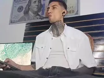 Chaturbate Free Porn Cam of yanfranko420