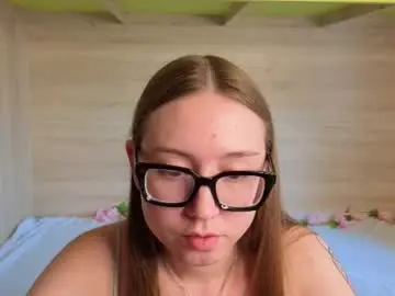 Chaturbate Free Porn Cam of _yourhotangel_