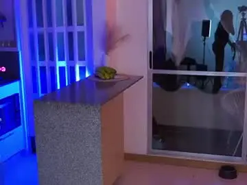 Chaturbate Free Porn Cam of chloe__parker_