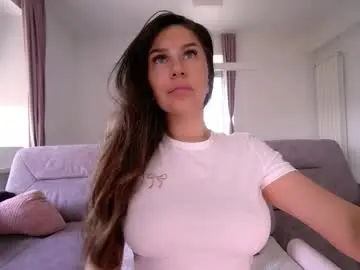 Chaturbate Watch Live Sex Cams of innocentemmy