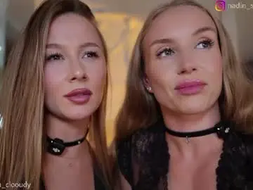 Chaturbate Live Porn of mia_cloudy