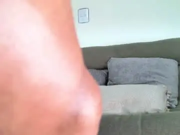 Chaturbate Free Porn Cam of oskar_ford21