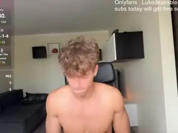 Chaturbate Free Live Porn of lukedesirable