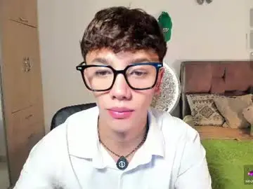 Chaturbate Live Porn of timothy_ross