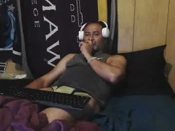 Chaturbate Live Sex of dantehot82