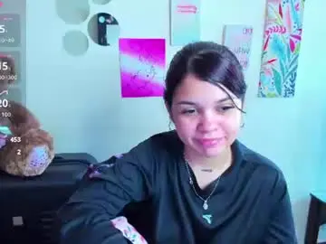 Chaturbate Live Porn of emma_boo_