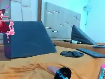 Chaturbate Free Porn Cam of miikaela_banes