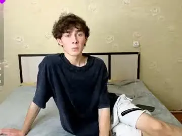Chaturbate Live Sex Cam of liam_wins